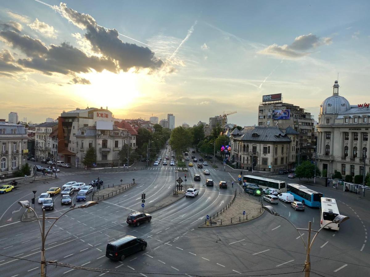 2 Bedroom Apartment With Amazing View In City Center Boekarest Buitenkant foto
